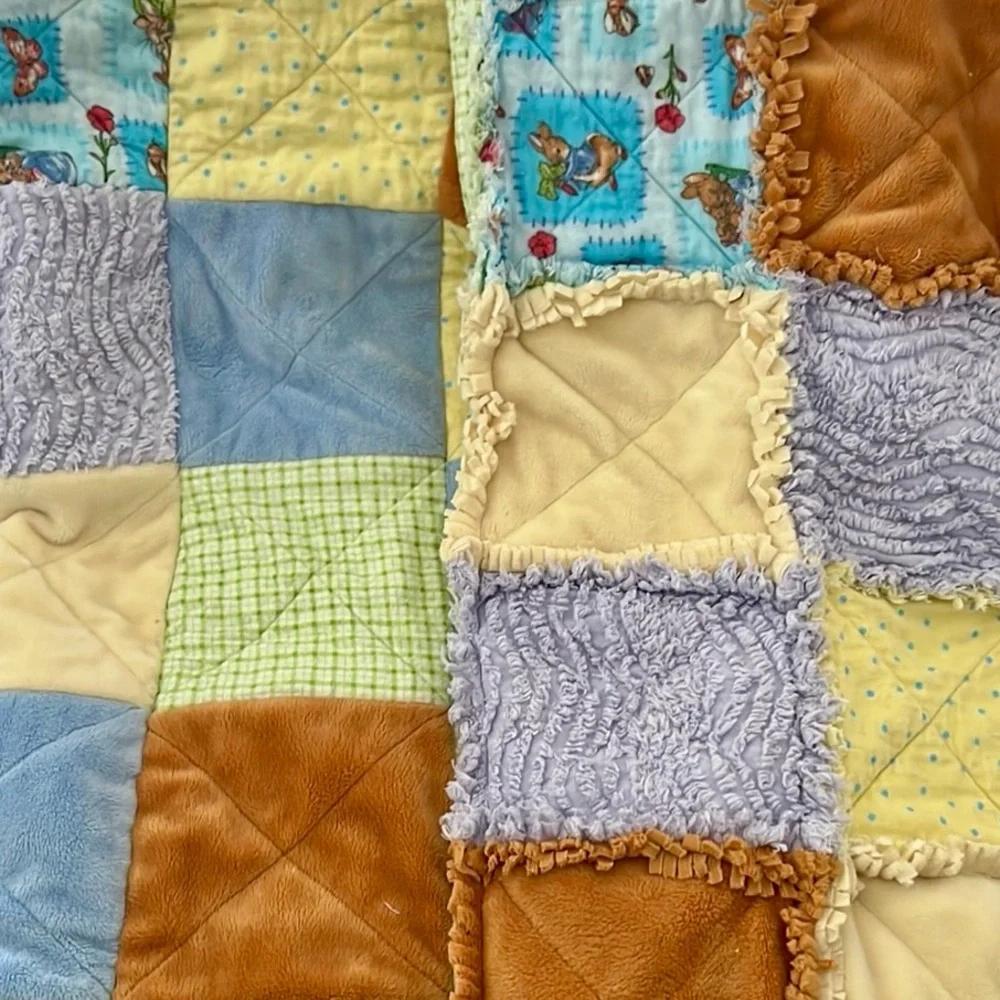 Handmade Child’s Rag Quilt / So So Cute / Unisex - Picture 3 of 16